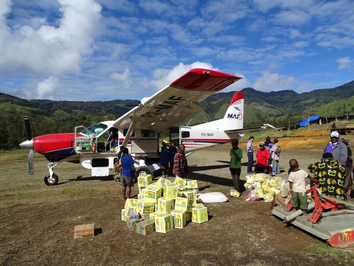 C208 at Simbai Mandy Glass